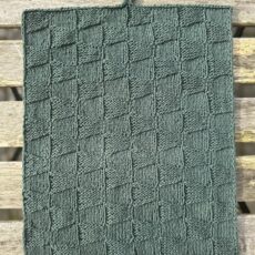 MYSTERY towel (DK)